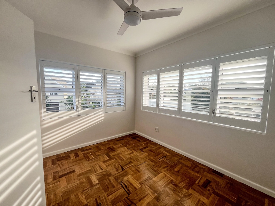 To Let 3 Bedroom Property for Rent in Pinelands Western Cape